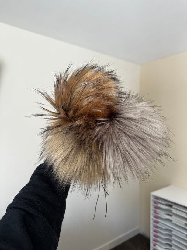 Luxe Poms RTS